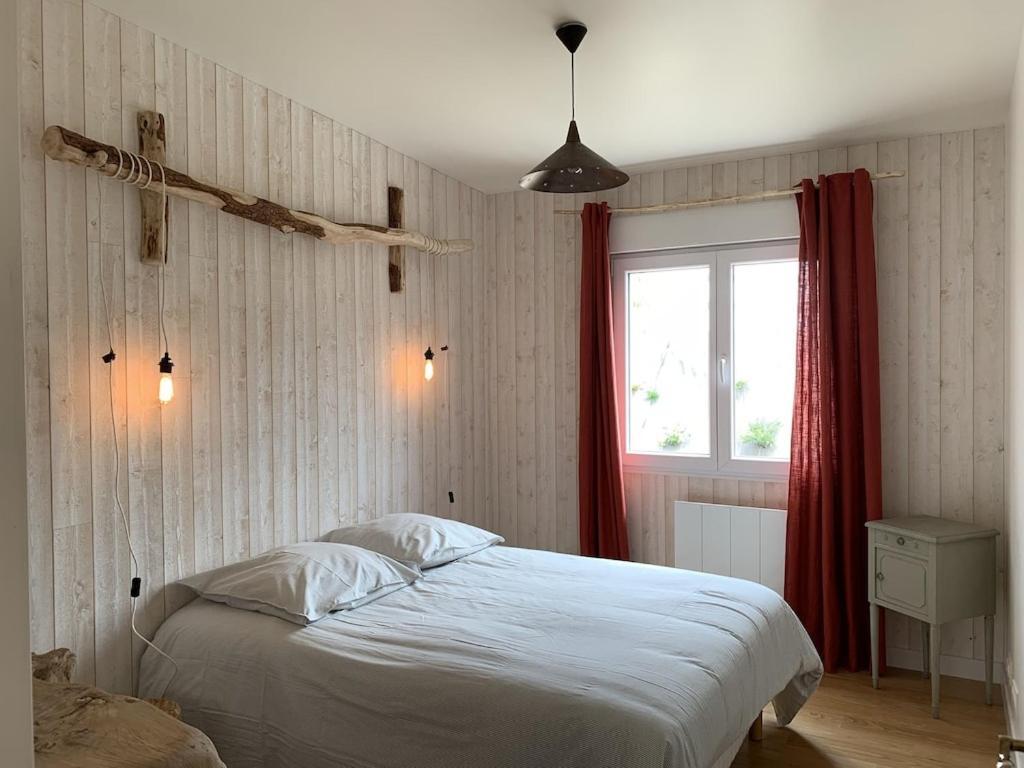 Charmante Maison De Campagne En Pierres Et Bois Sartilly-Baie-Bocage Екстер'єр фото